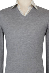 $850 Fedeli Gray Cashmere Blend V-Neck Sweater - (FD38251) - Parent