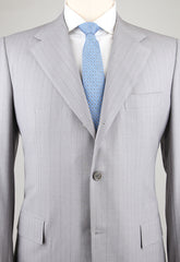 Kiton Light Gray Super 180s Suit - 44/54 - (UA90/989728/W2/R7)