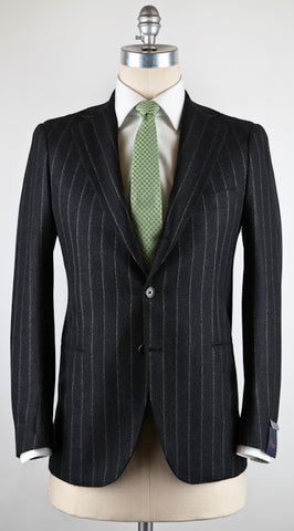 Donnanna Charcoal Gray Suit – Size: 44 US / 54 EU