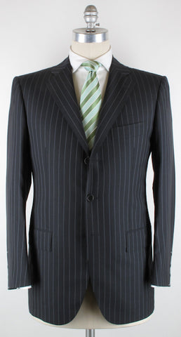 Cesare Attolini Gray Suit – Size: 44 US / 54 EU